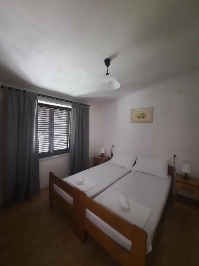 Apartments Keti باغ المظهر الخارجي الصورة