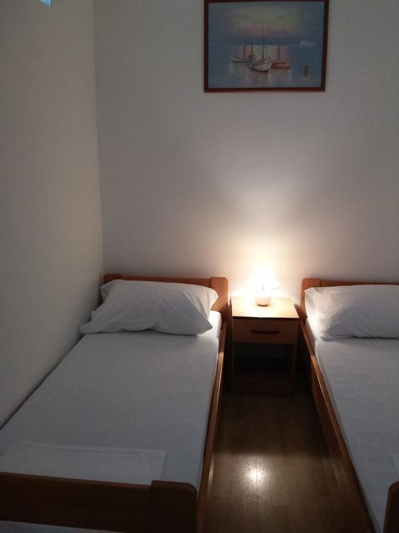 Apartments Keti باغ المظهر الخارجي الصورة